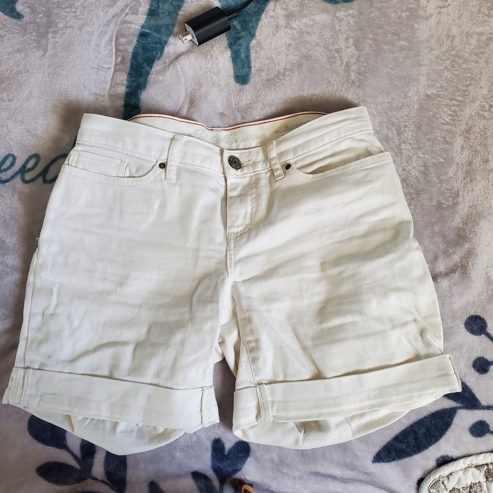 Eddie Bauer Women's Cream Jean Shorts